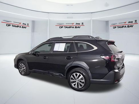 Used 2024 Subaru Outback Premium AWD/4WD image 45