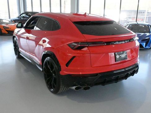Used 2020 Lamborghini Urus AWD/4WD image 4