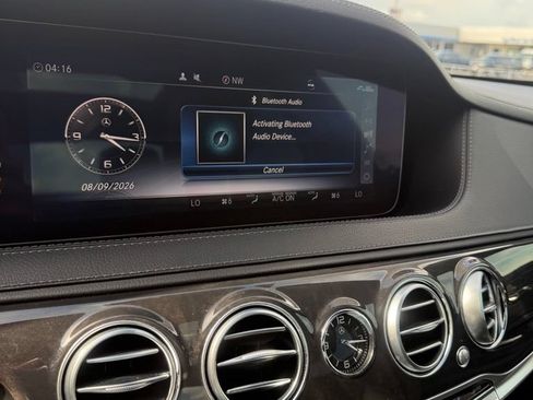 Used 2019 Mercedes-Benz S 560 Sedan image 22