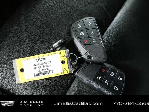 Used 2025 Chevrolet Tahoe LT image 40