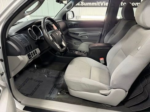 Used 2013 Toyota Tacoma 4x4 Access Cab V6 w/ Convenience Pkg image 10