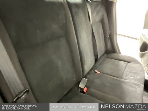 Used 2015 Nissan Juke SV w/ Technology Package image 29