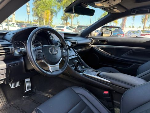 Used 2019 Lexus RC 300 image 15