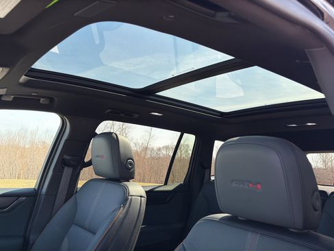 Used 2024 GMC Acadia AT4 w/ Super Cruise Package image 20