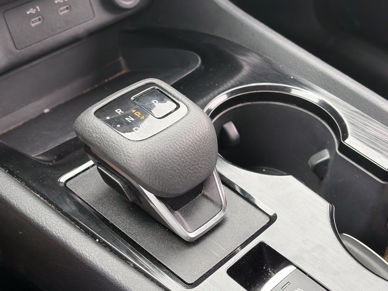 Used 2025 Nissan Rogue SV FWD image 7
