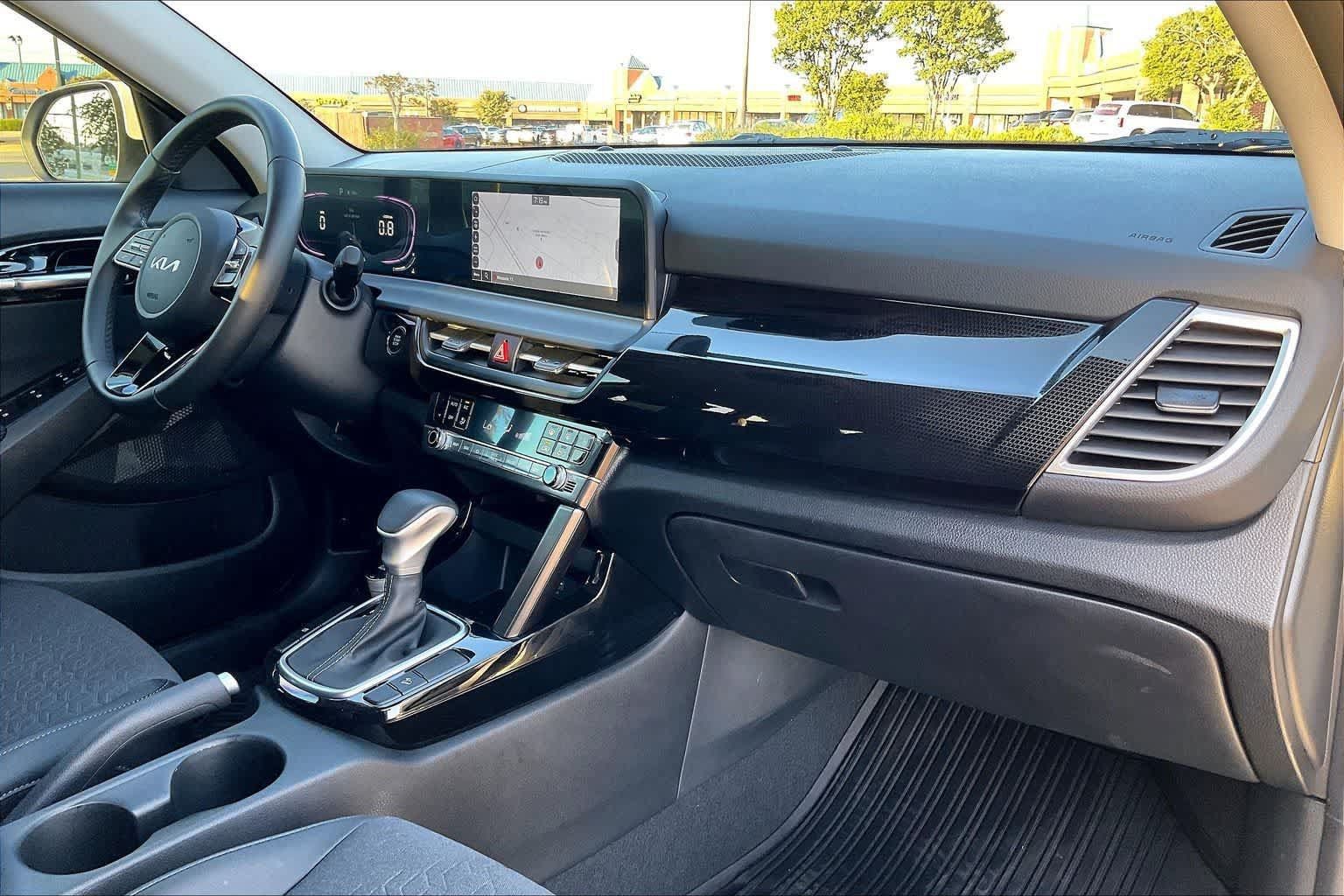 Certified 2026 Kia Seltos S FWD image 21