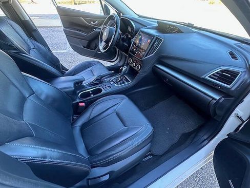 Used 2019 Subaru Impreza 2.0i Limited image 11