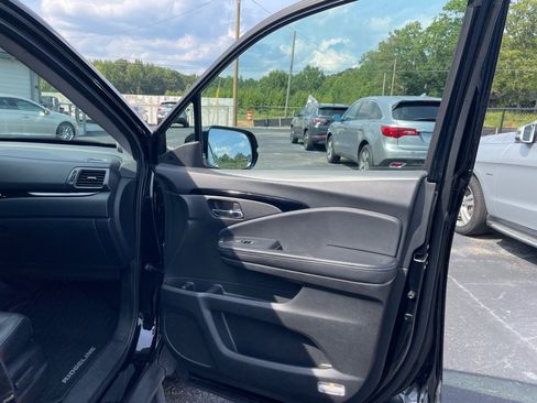 Used 2020 Honda Ridgeline RTL-E image 21