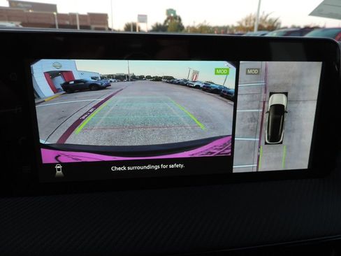 New 2026 Nissan Kicks SR image 26