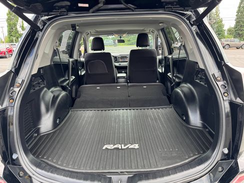 Used 2016 Toyota RAV4 XLE FWD image 33