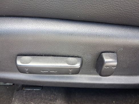 Used 2017 Acura ILX FWD image 18