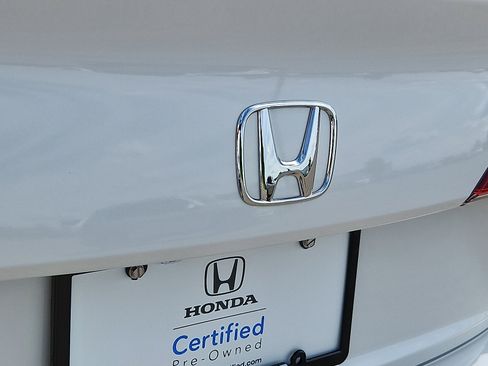 Certified 2025 Honda Civic Sport image 29