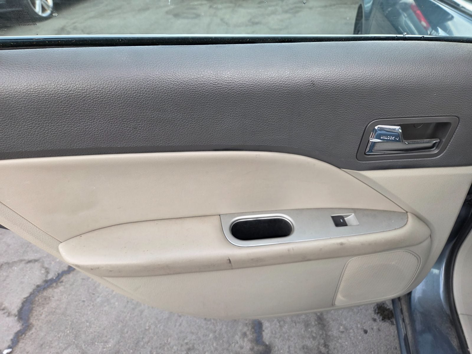 Used 2012 Ford Fusion Hybrid FWD image 10