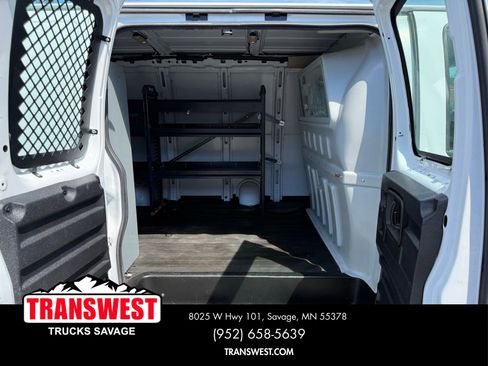 Used 2021 Chevrolet Express 2500 w/ Driver Convenience Package RWD image 11