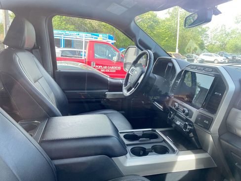 Used 2022 Ford F250 Lariat w/ Black Appearance Package AWD/4WD image 4