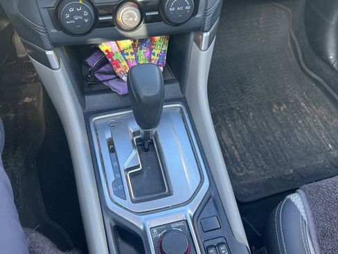 Used 2019 Subaru Forester Premium w/ All-Weather Package image 7