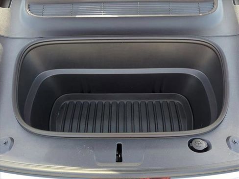 Used 2026 Tesla Model Y 2WD image 22