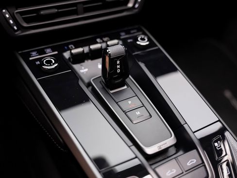 Used 2020 Porsche 911 Carrera 4S image 53