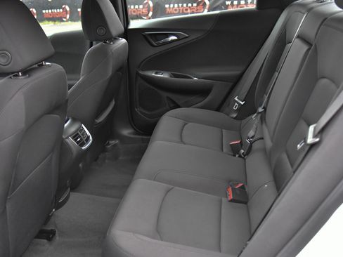 Used 2024 Chevrolet Malibu LT image 33