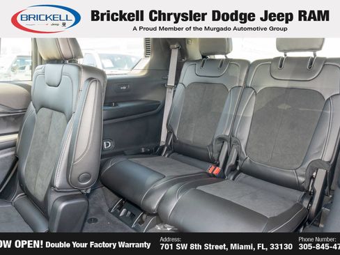 Used 2025 Jeep Grand Cherokee L Altitude AWD/4WD image 12