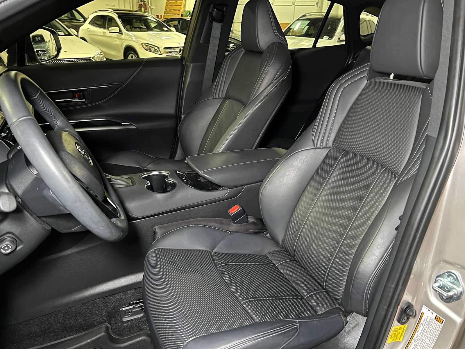 Used 2021 Toyota Venza Limited w/ Advanced Technology Package AWD/4WD image 25