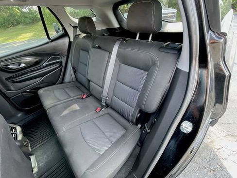 Used 2024 GMC Terrain SLE w/ Driver Convenience Package AWD/4WD image 24