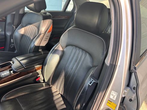 Used 2017 Genesis G90 5.0 Ultimate image 47