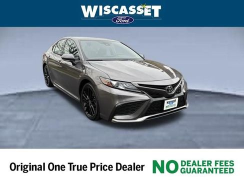 Used 2024 Toyota Camry XSE image 19