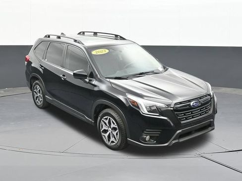 Used 2023 Subaru Forester Premium AWD/4WD image 65
