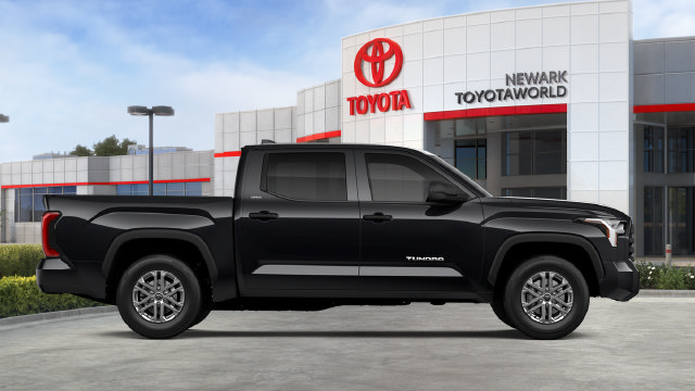 New 2026 Toyota Tundra SR5 w/ SR5 Convenience Package RWD image 5