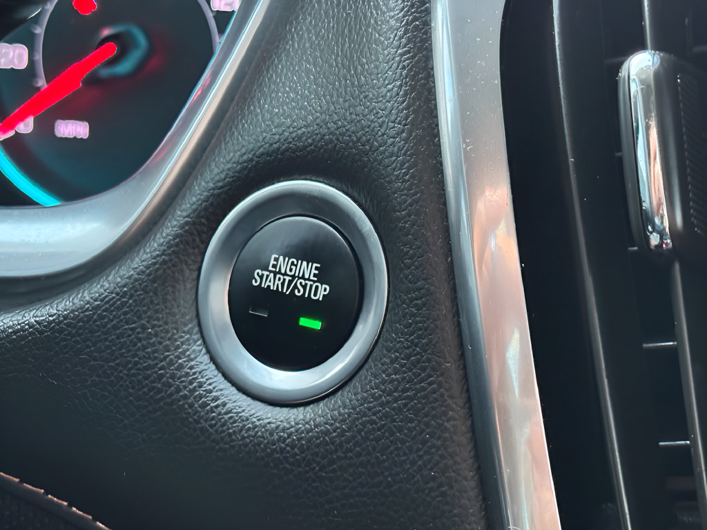 Used 2020 Chevrolet Traverse Premier w/ Redline Edition FWD image 20