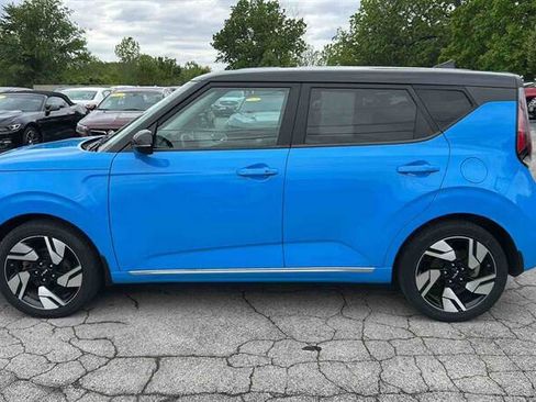 Used 2024 Kia Soul GT-Line FWD image 3