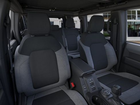 New 2025 Ford Bronco Big Bend image 10