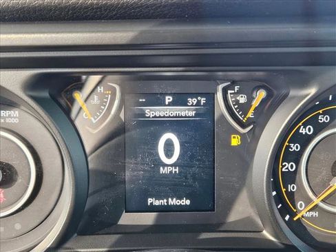 New 2026 Jeep Gladiator Sport image 11