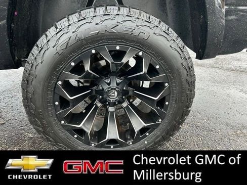 Used 2015 RAM 1500 Outdoorsman image 13