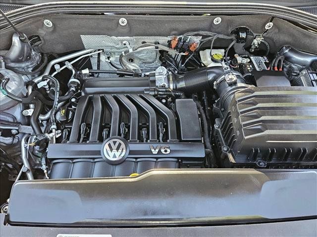 Used 2023 Volkswagen Atlas SE w/ Black Wheel Package AWD/4WD image 29