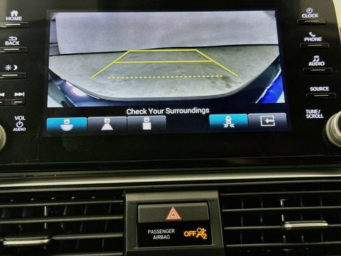 Used 2022 Honda Accord EX-L image 15