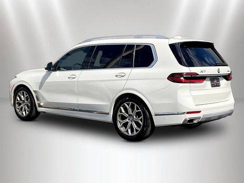 Used 2023 BMW X7 xDrive40i AWD/4WD image 4