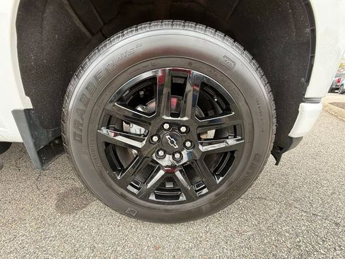Used 2022 Chevrolet Silverado 1500 Custom w/ Rally Edition AWD/4WD image 35