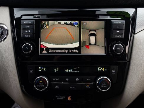 Used 2020 Nissan Rogue Sport SL w/ Premium Package FWD image 16
