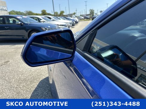 Used 2021 Chevrolet Camaro LT image 10