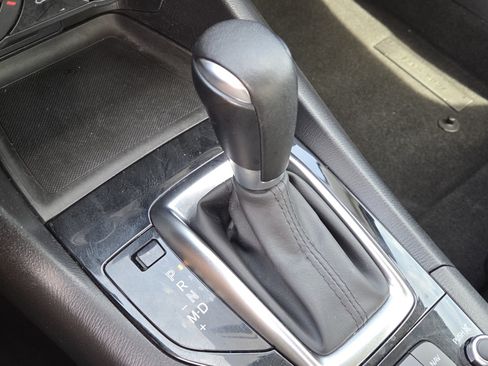 Used 2015 MAZDA MAZDA3 i Sport FWD image 28