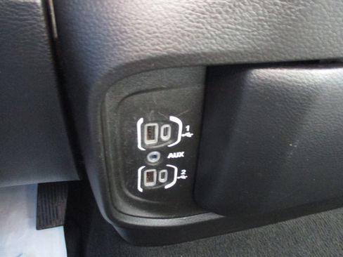 Used 2019 RAM 1500 Big Horn image 18