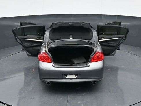 Used 2015 INFINITI Q40 w/ Navigation Package image 43