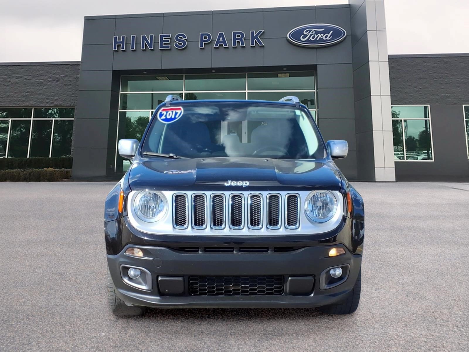 Used 2017 Jeep Renegade Limited AWD/4WD image 2