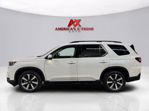 Used 2023 Honda Pilot Elite image 4