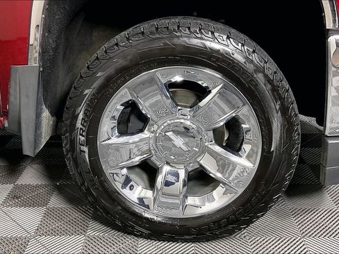 Used 2017 Chevrolet Silverado 1500 LTZ w/ LTZ Plus Package image 11