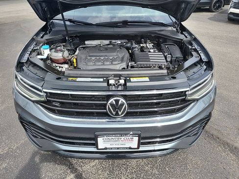 Used 2022 Volkswagen Tiguan SE R-Line image 32