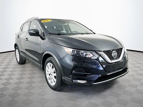 Certified 2022 Nissan Rogue Sport SV w/ Technology Package AWD/4WD image 3