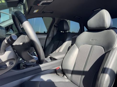 Used 2023 Kia K5 GT-Line w/ GT-Line Premium Package image 33